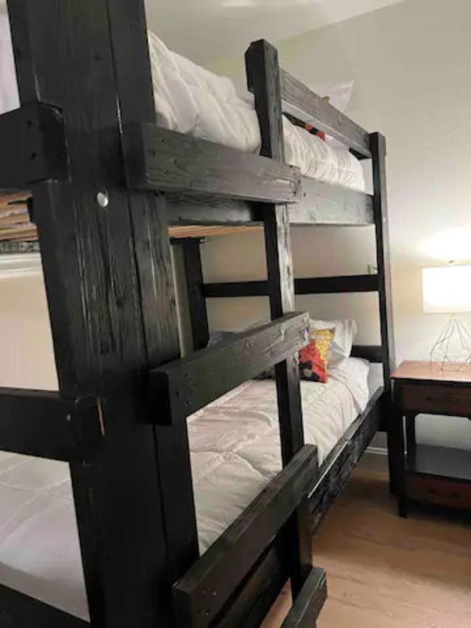 Apartamento Froggy Goggle Barn Marathon Exterior foto
